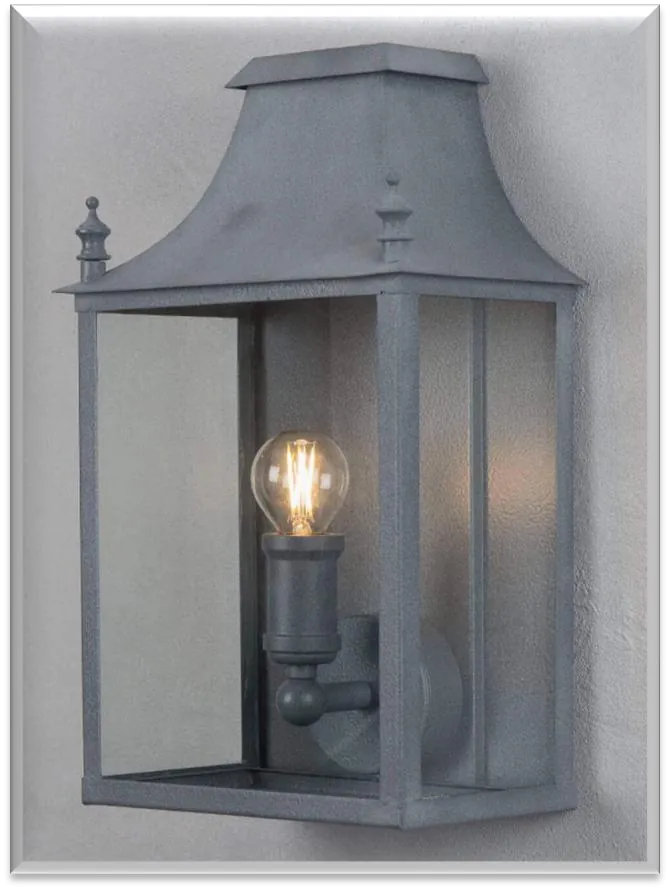 Patina Brass Wall Bracket — ZLRWB-730